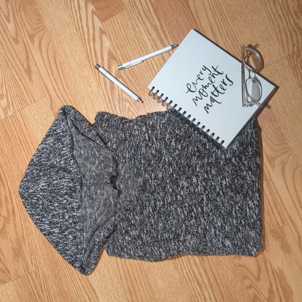 Grey hoodie